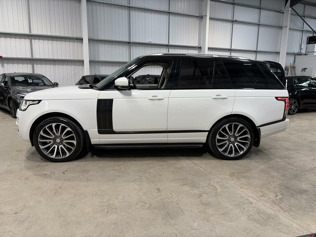 Land Rover Range Rover Vogue White #4