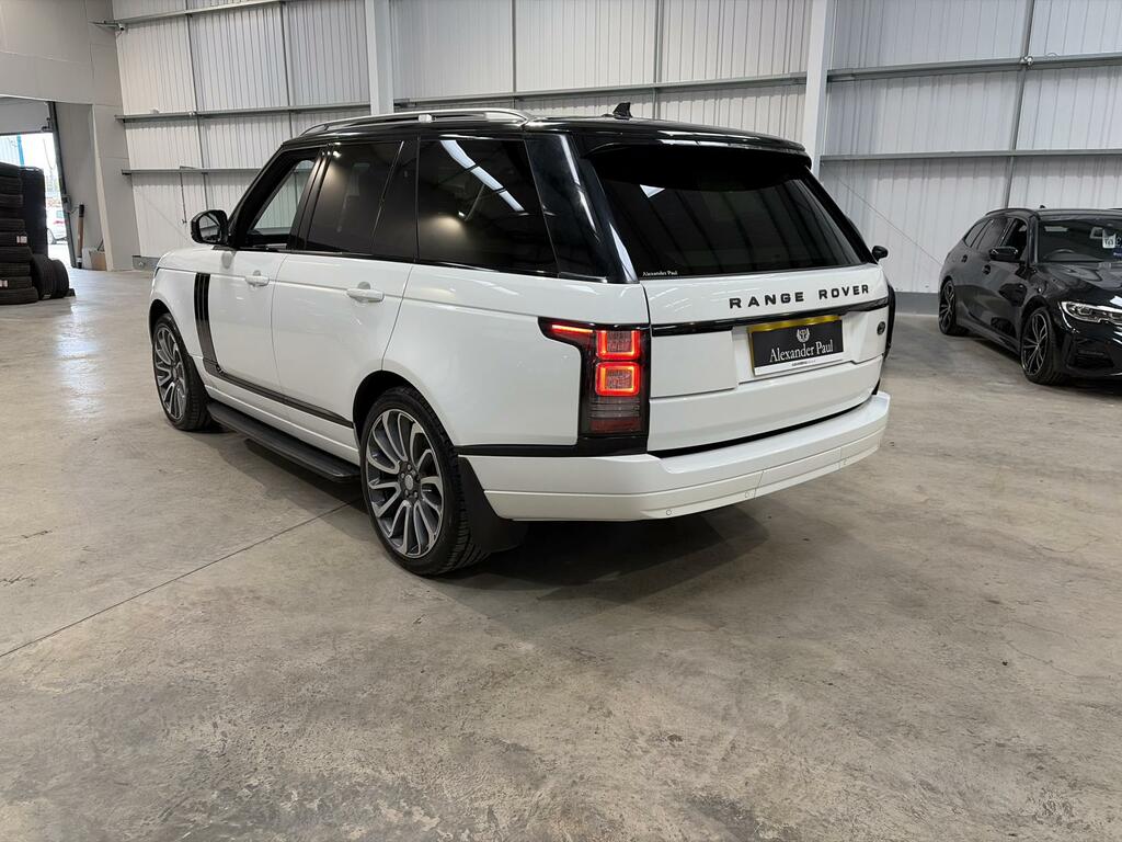 Land Rover Range Rover Vogue White #3