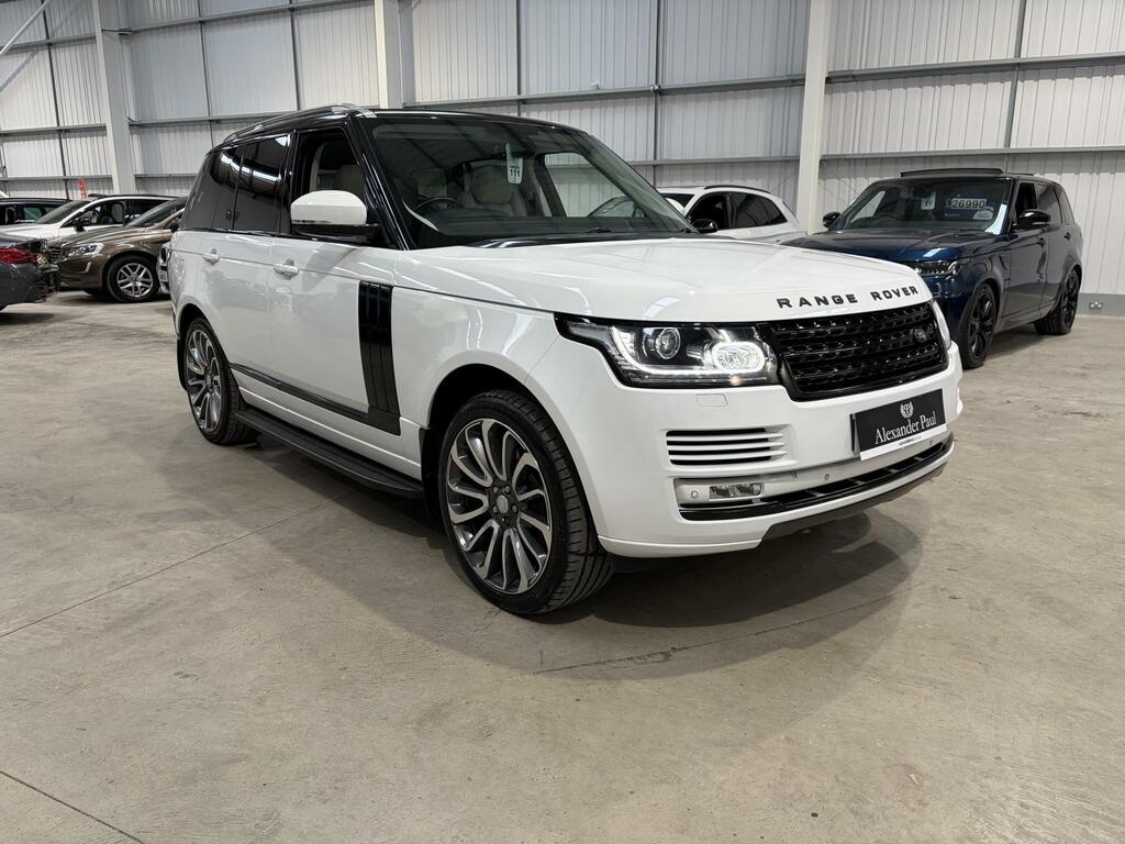 Land Rover Range Rover Vogue White