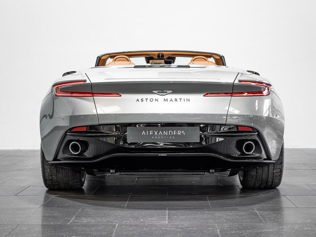 Aston Martin DB12 V8 2dr Auto Green #9