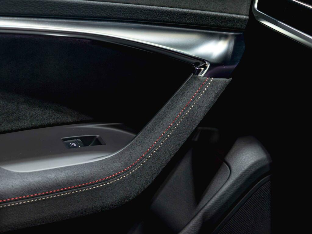 Audi RS6 Avant Automatic Black #29