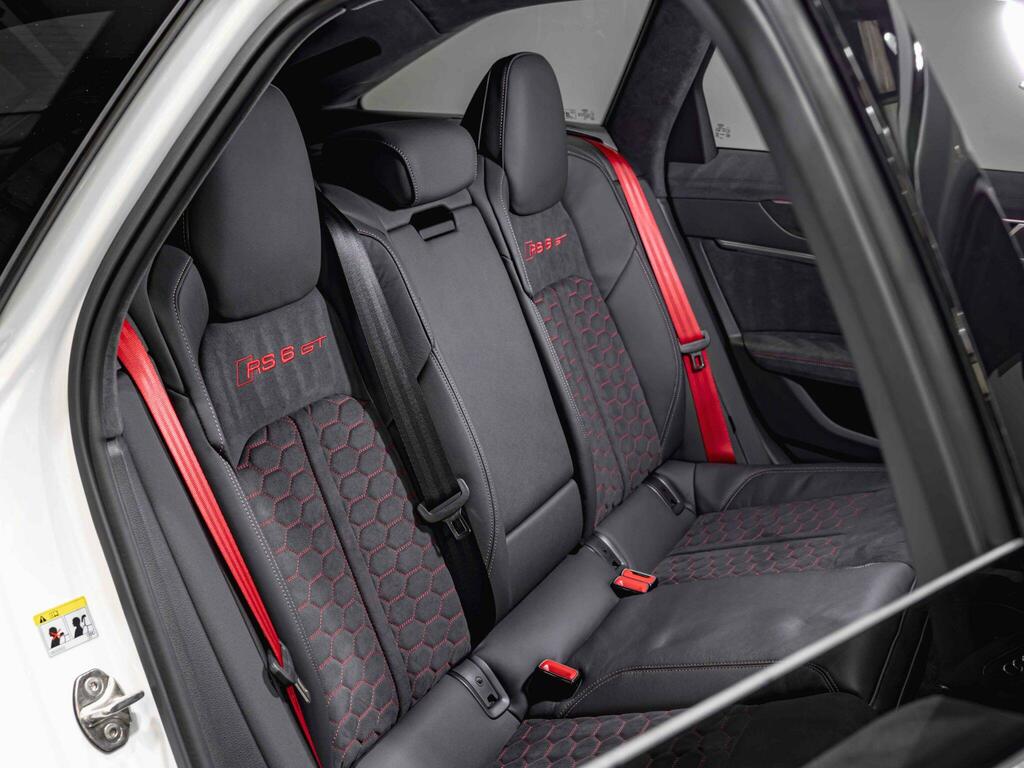 Audi RS6 Avant Automatic Black #33