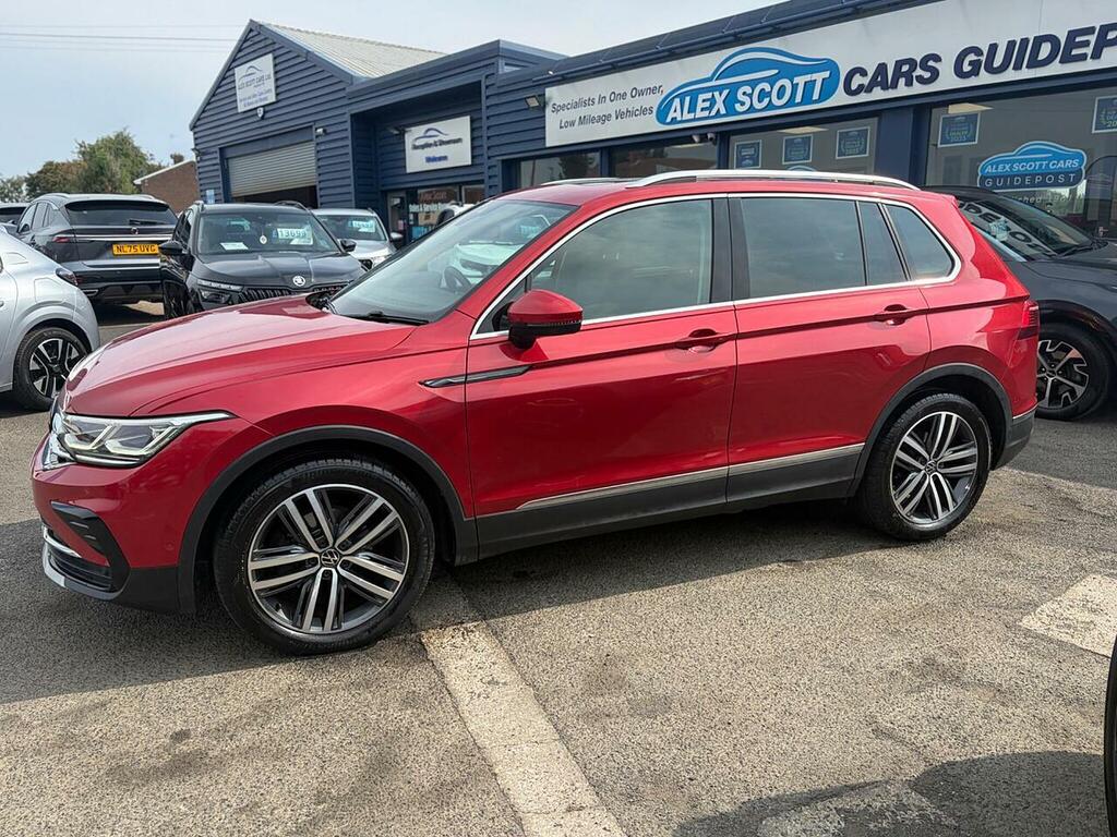 Volkswagen Tiguan 1.5 Tsi Elegance Suv Dsg Euro 6 Ss CP71KYW Red #4