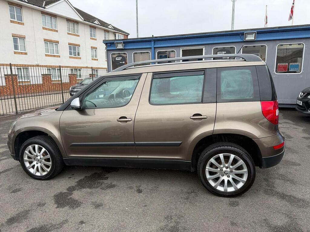 Skoda Yeti 1.2 Tsi Se Outdoor Dsg Euro 6 Ss 11 Brown #5