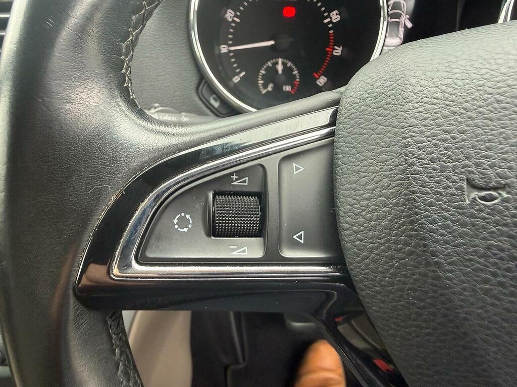 Skoda Yeti Hatchback Grey #12
