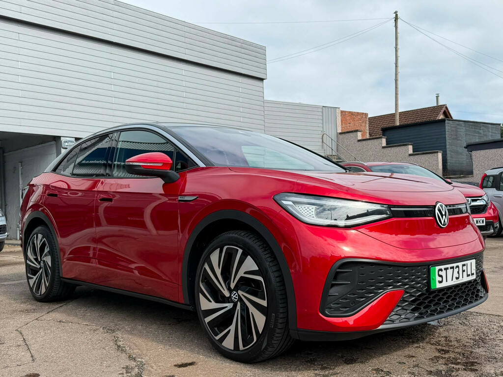 Volkswagen ID.5 Pro 77Kwh Tech Red #2