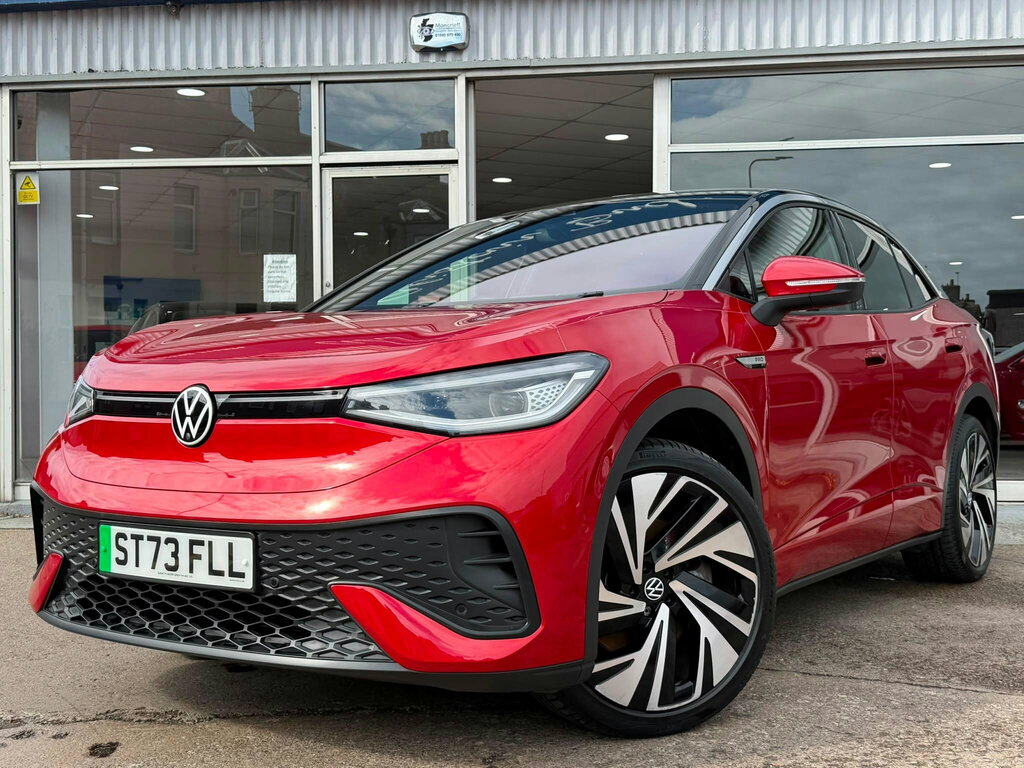 Volkswagen ID.5 Pro 77Kwh Tech Red