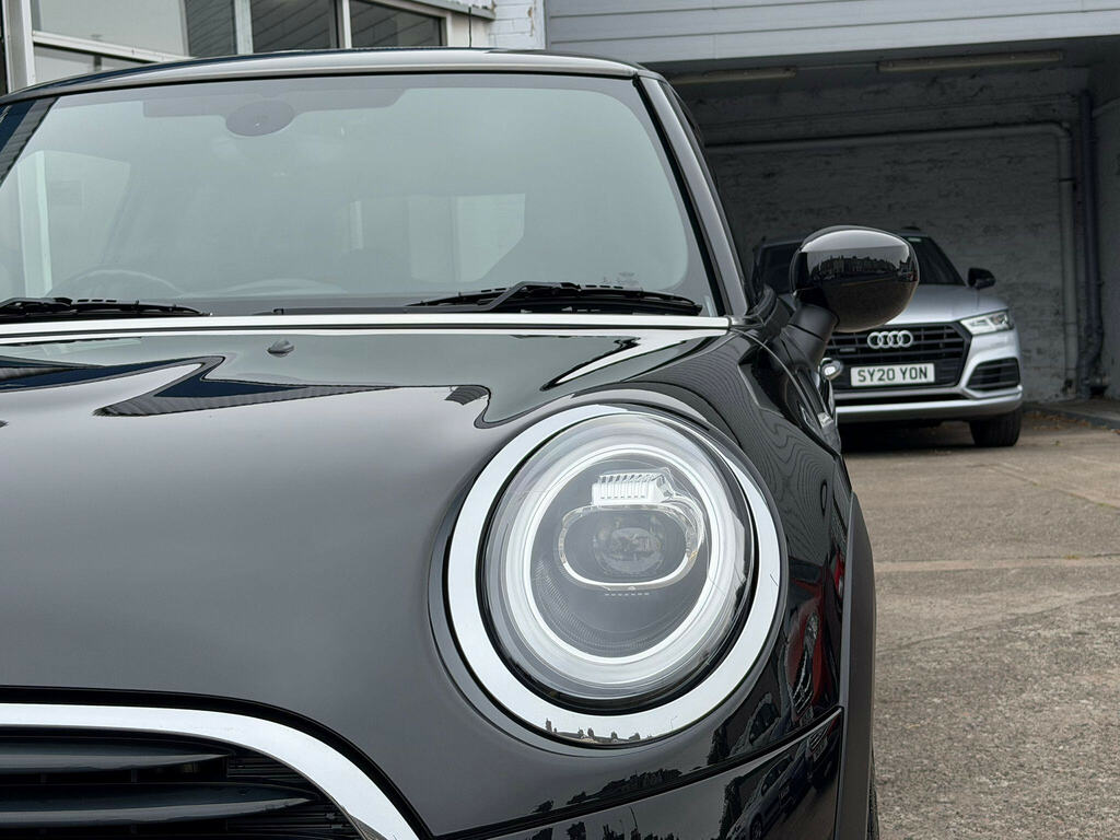 Mini Hatch 1.5 Cooper Sport Hatchback Euro ST21CUH Black #6