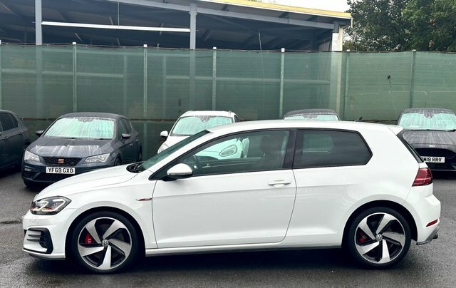 Volkswagen Golf 2.0 Tsi Gti Performance BX19SWO White #3