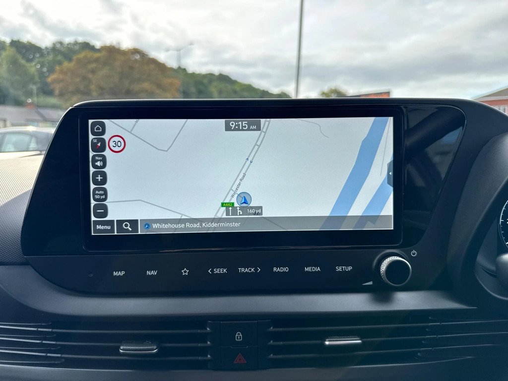 Hyundai Bayon Premium Green #30