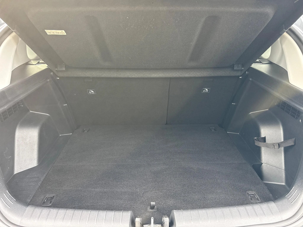 Hyundai Bayon Premium Green #40
