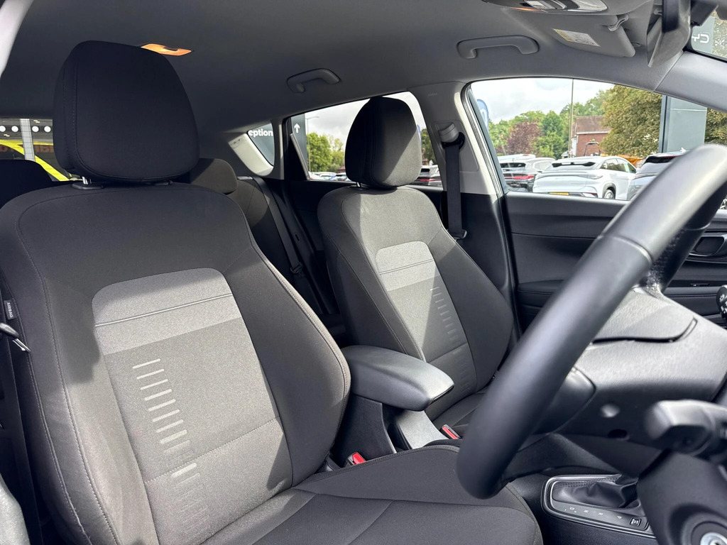 Hyundai Bayon Premium Green #17