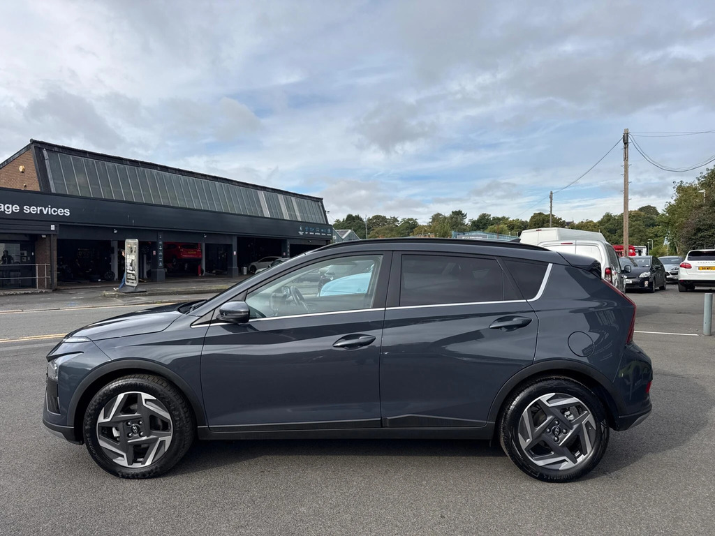 Hyundai Bayon 1.0 T-gdi Premium Dct Euro 6 Ss Grey #4