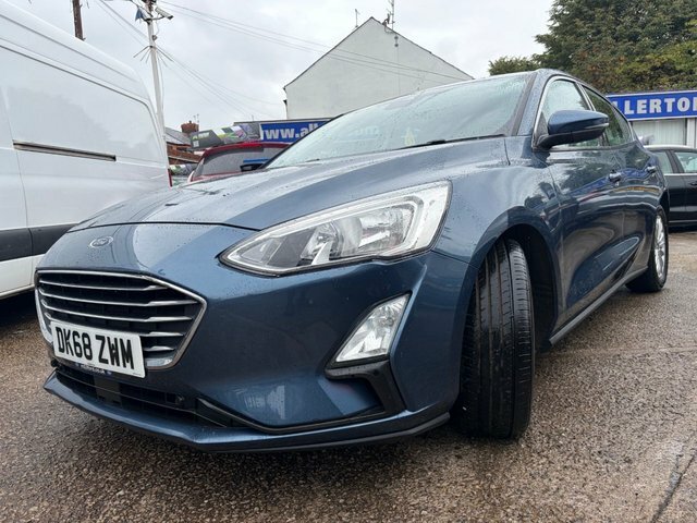 Ford Focus 1.0T Ecoboost Titanium Hatchback Blue #3