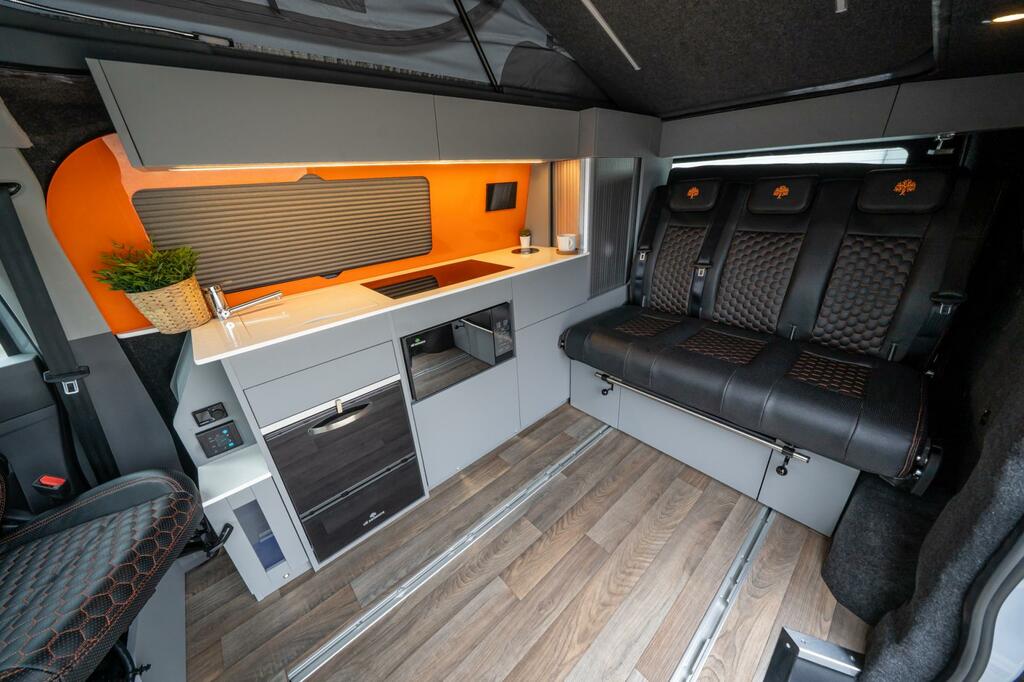 Volkswagen Campervan Swb Dsg Campervan With Tailgate, Led Lights, Rever Grey #2