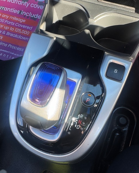 Honda Jazz Elegance White #14