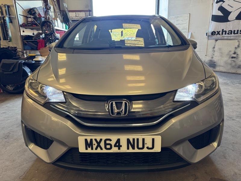 Honda Jazz Elegance White #7