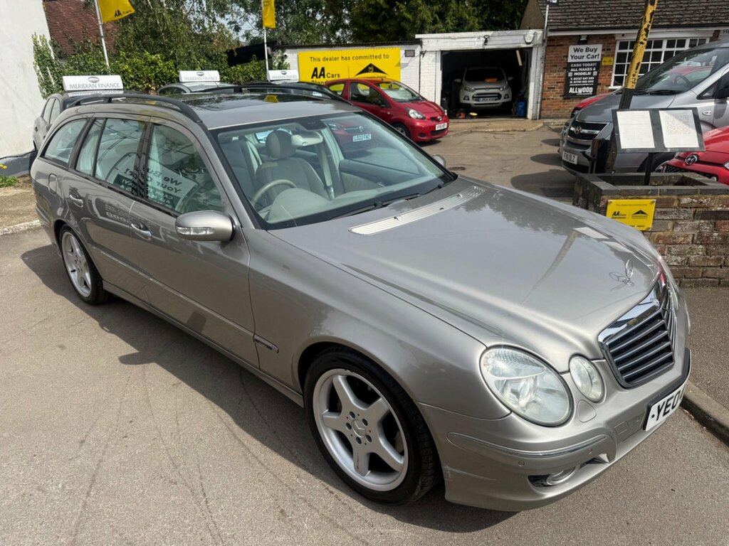 Mercedes-Benz E Class 5.0 E500 Avantgarde 7G-tronic Silver