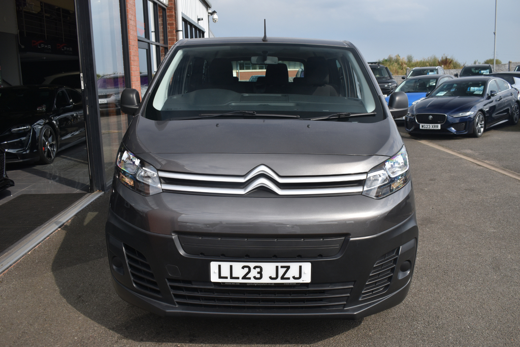 Citroen e-SpaceTourer 50Kwh Business Edition XL Mpv Lw  #3