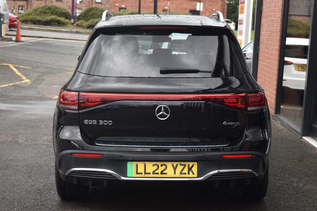 Mercedes-Benz EQB 300 66.5Kwh Amg Line Suv 4Matic  #6