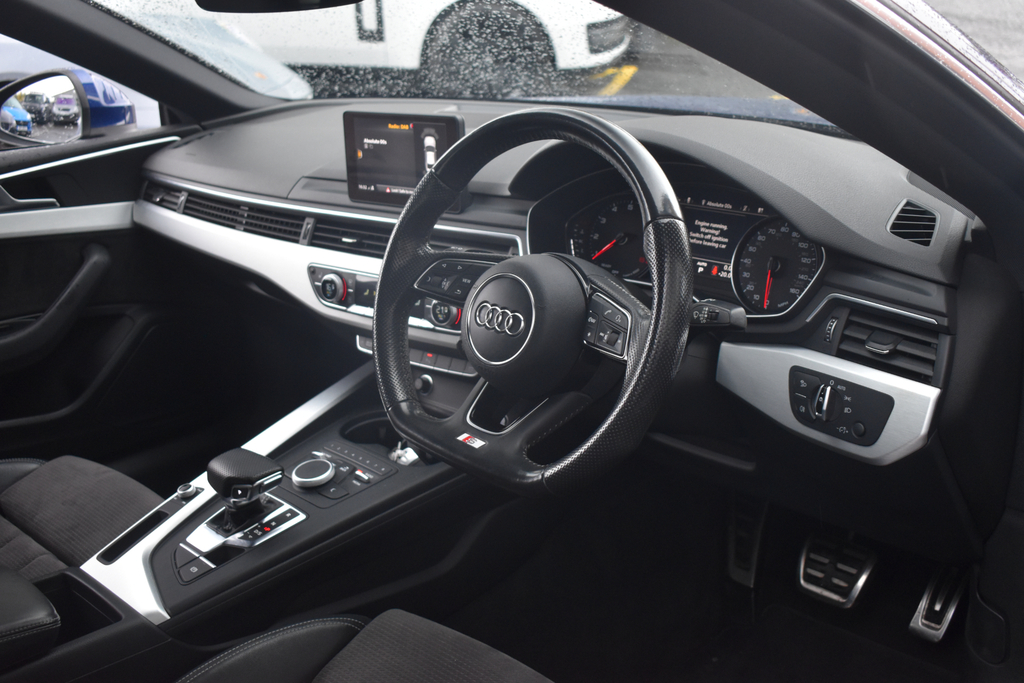 Audi A5 2.0 Tdi Ultra S Line Sportback E Red #23