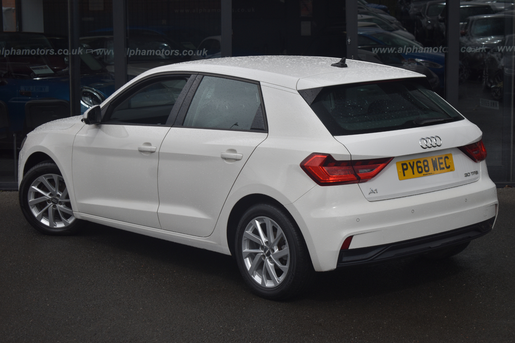 Audi A1 1.0 Tfsi 30 Sport Sportback Euro White #2