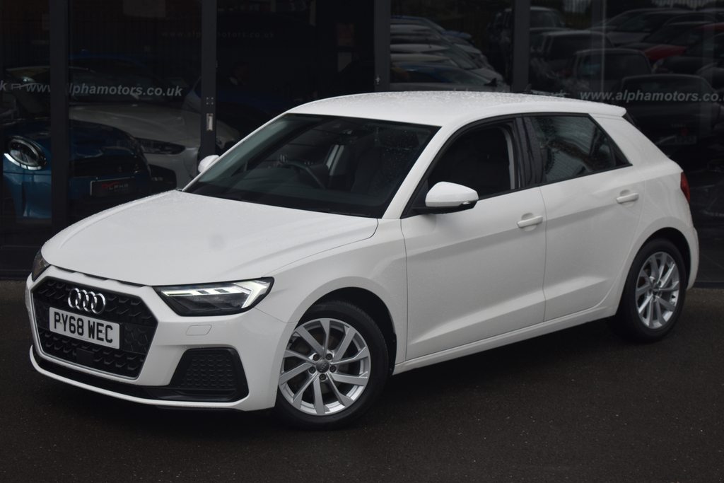 Audi A1 1.0 Tfsi 30 Sport Sportback Euro White #4