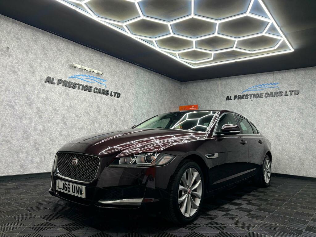 Jaguar XF 2.0D Portfolio Euro 6 Ss Red