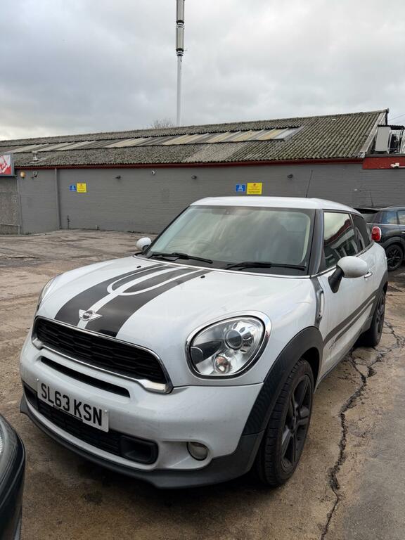 Mini Paceman Cooper S White #3