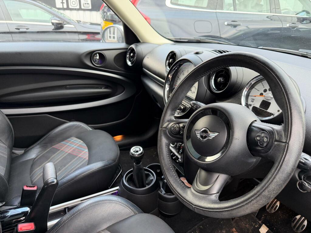 Mini Paceman Cooper S White #2