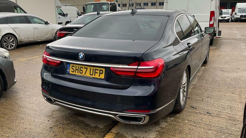 BMW 7 Series Exclusive Blue #6