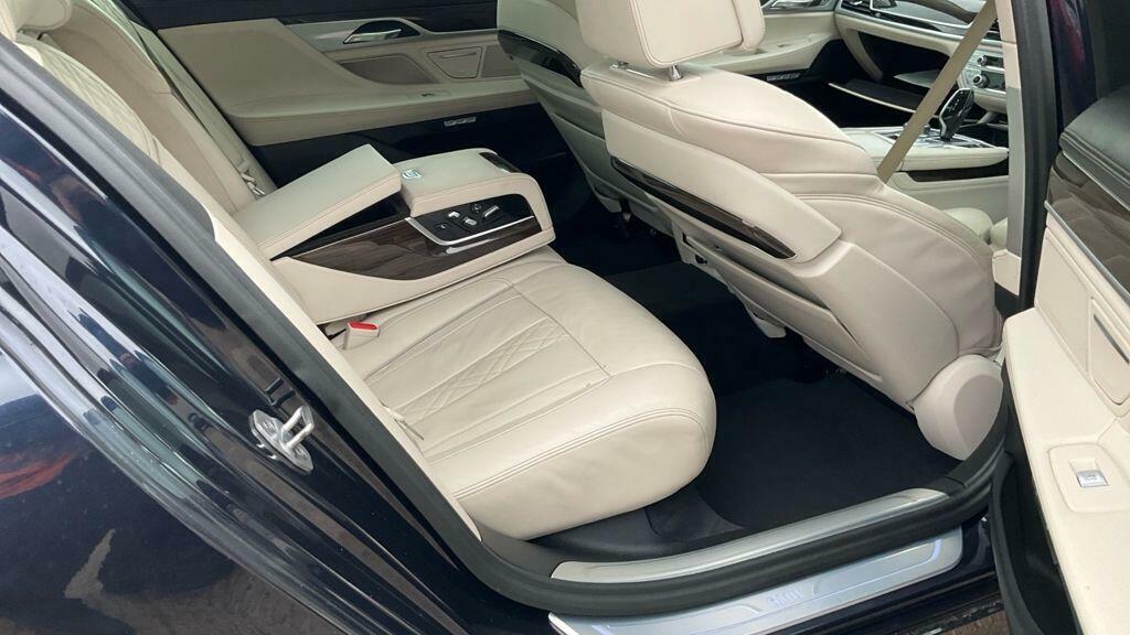 BMW 7 Series Exclusive Blue #3