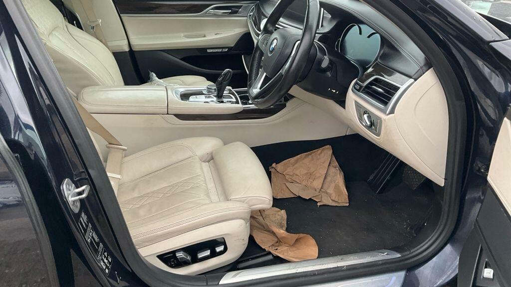 BMW 7 Series Exclusive Blue #2