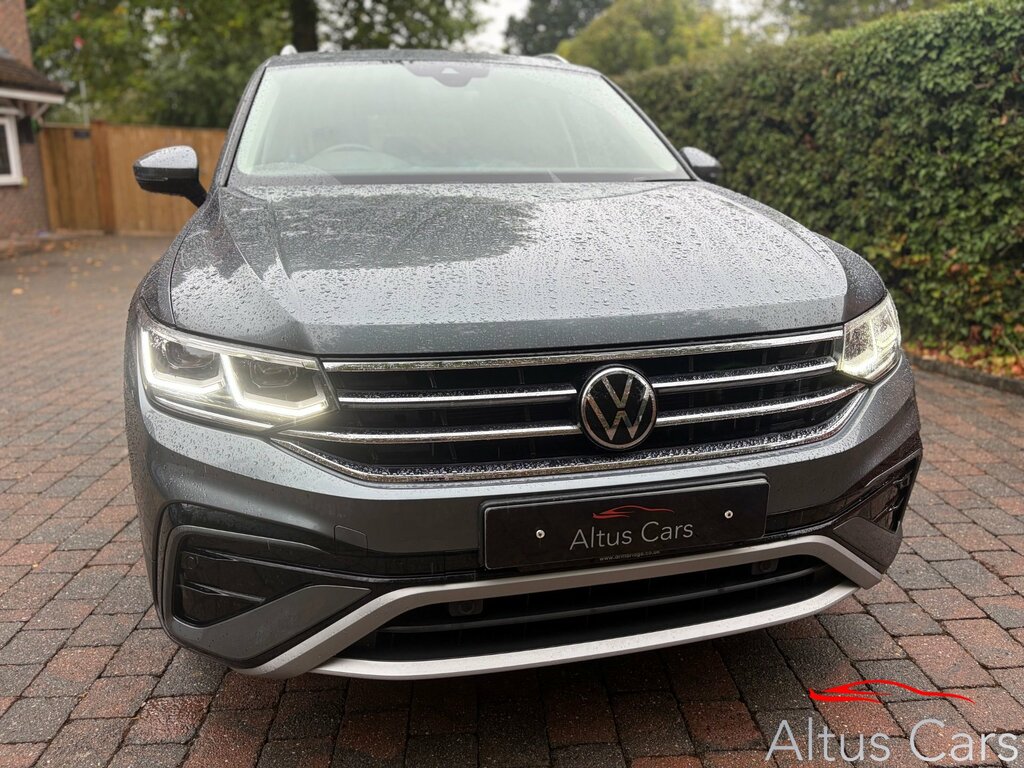 Volkswagen Tiguan Allspace Allspace Elegance 1.5 Tsi 150Ps 7 Speed Dsg Grey #2
