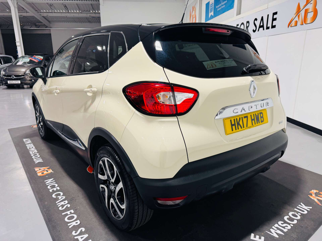 Renault Captur Dynamique S Nav Dci HK17HWB  #4