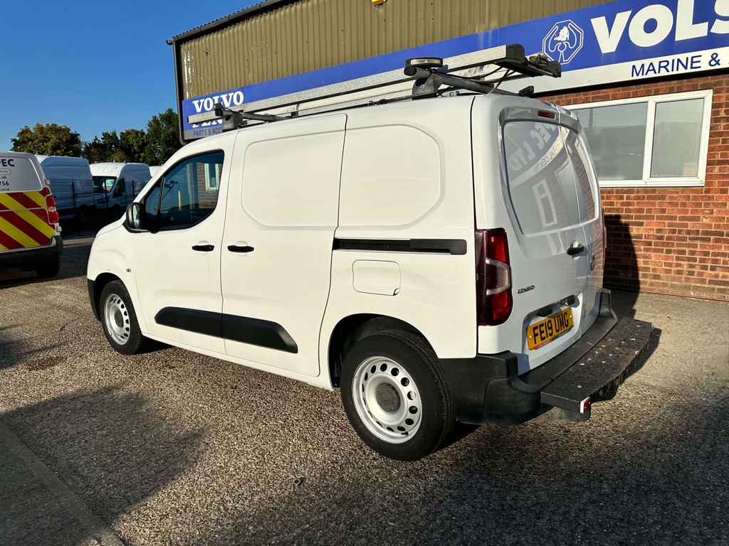 Vauxhall Combo Turbo D 2300 Edition Panel Van L1 H1 FE19UMG White #5