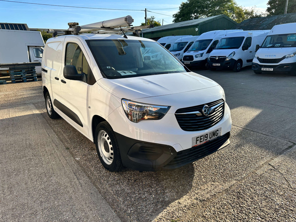 Vauxhall Combo Turbo D 2300 Edition Panel Van L1 H1 FE19UMG White #2