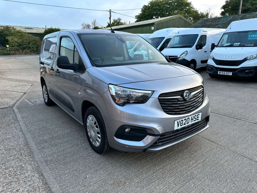 Vauxhall Combo White #2