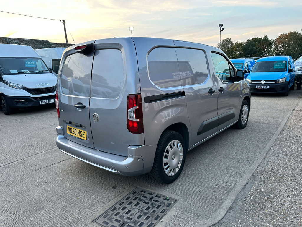 Vauxhall Combo White #8