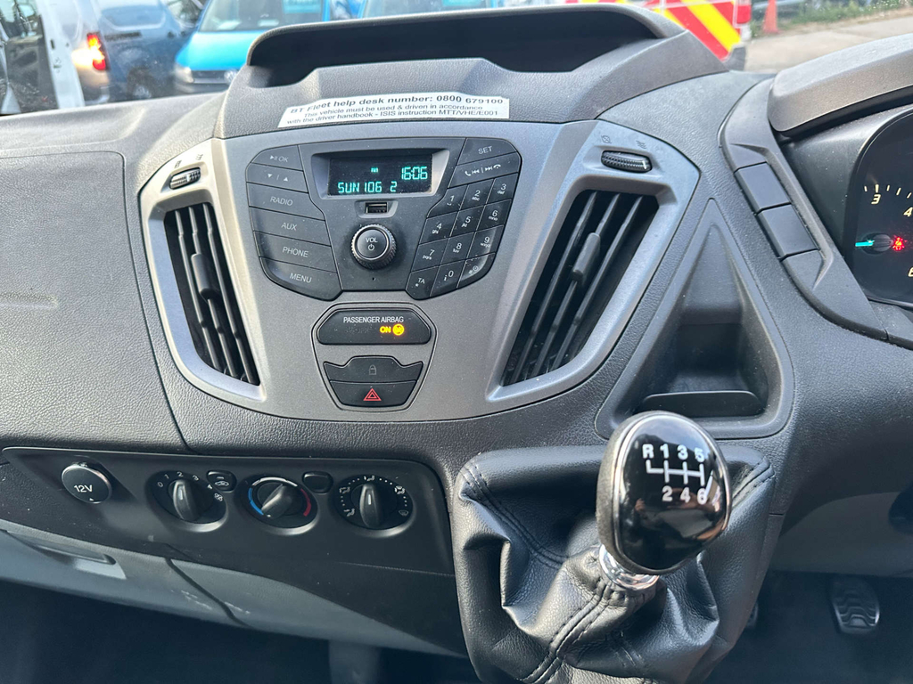 Ford Transit Custom 2.0 Transit Custom 270 Limited Black #15