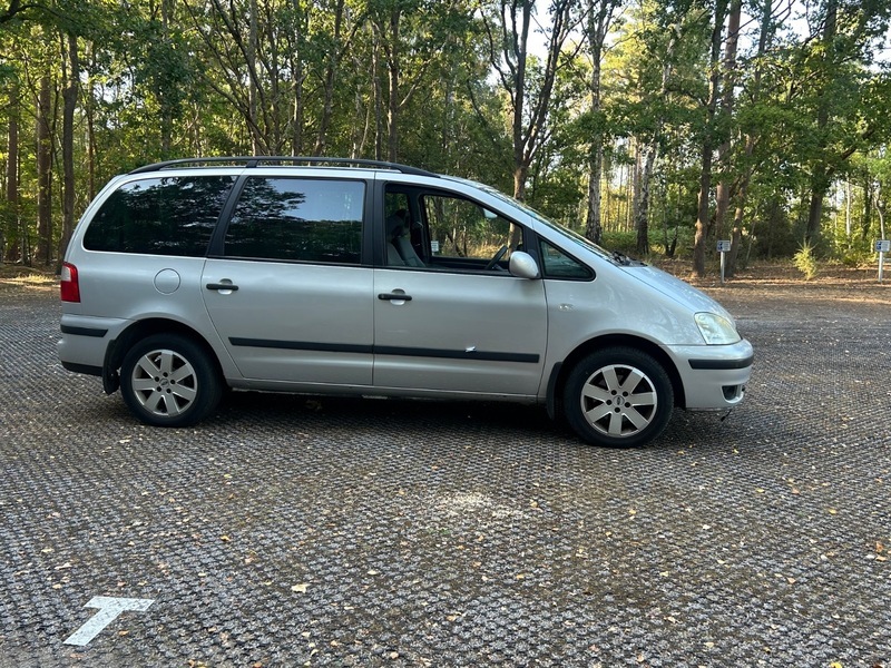 Ford Galaxy 2.3I Zetec Red #11