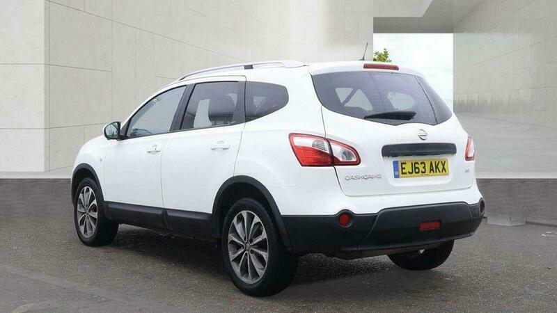 Nissan Qashqai+2 1.5 Dci Tekna 2Wd White #3