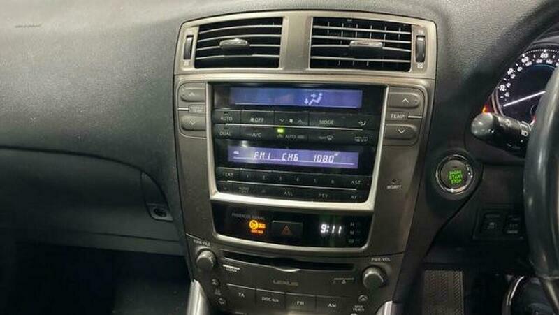 Lexus IS 2.5 Silver #8