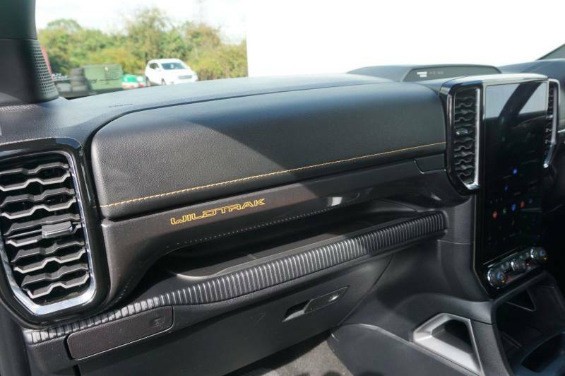 Ford Ranger Wildtrak 2.0 Ecoblue 205Ps 4X4 Double Cab Pic White #66