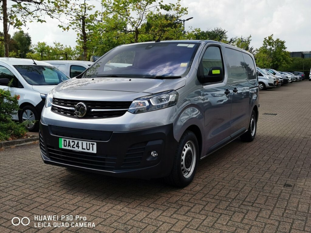 Vauxhall Vivaro Mpv DA24LUT Grey #4