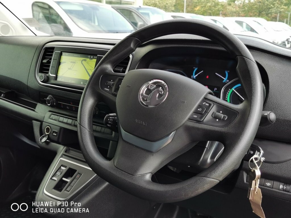 Vauxhall Vivaro Mpv DA24LUT Grey #2