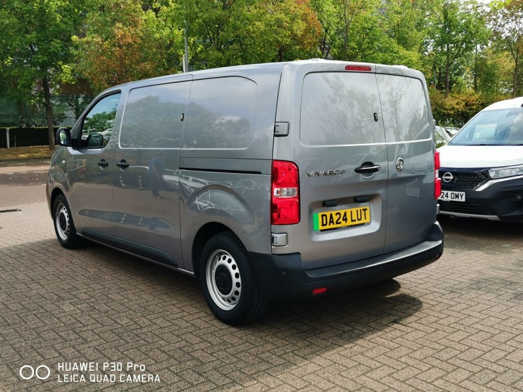 Vauxhall Vivaro Mpv DA24LUT Grey #5