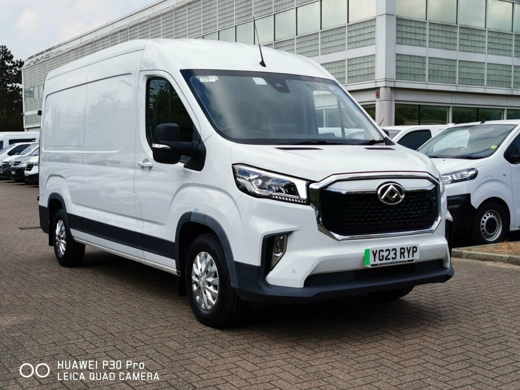 Maxus eDeliver 9 Mpv White