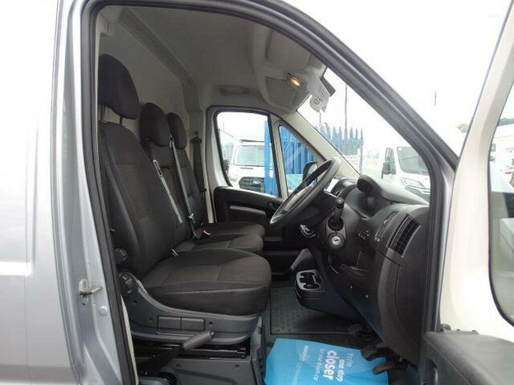 Vauxhall Movano Panel Van White #9