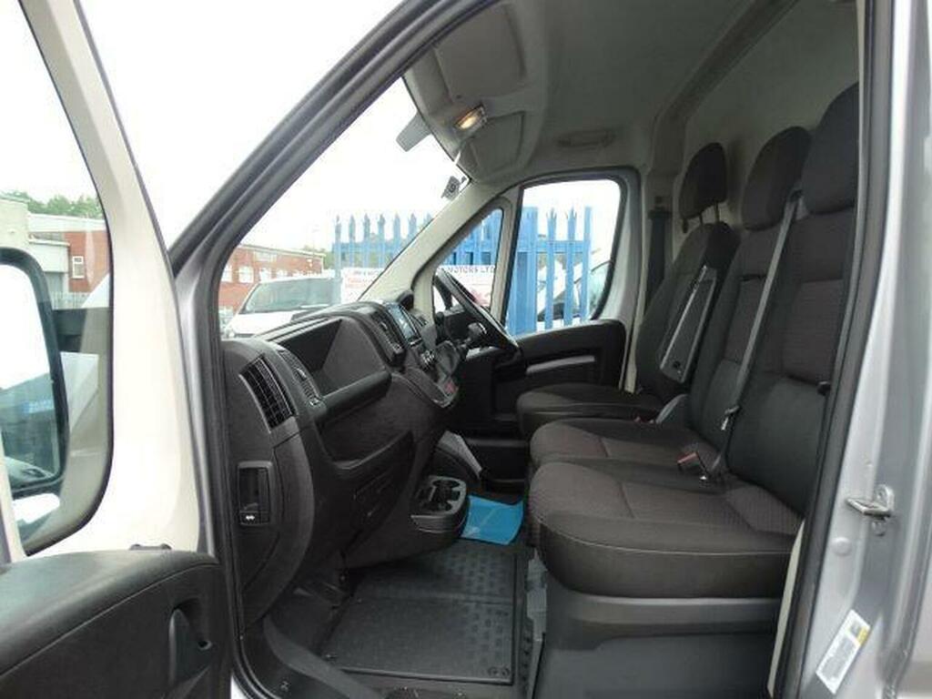 Vauxhall Movano Panel Van White #10